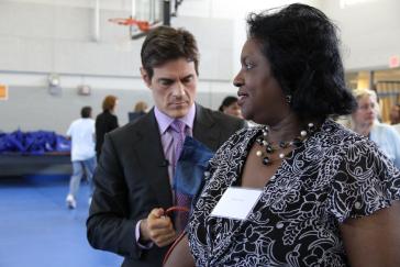 Mehmet Oz, the Daytime Emmy Award-winning host of the nationally syndicated "The Dr. Oz Show," visited Baylor's Diabetes Health and Wellness Institute for a free health screening event to promote his campaign, "Know Your Five: The Lifesaving Numbers You Need to Know."