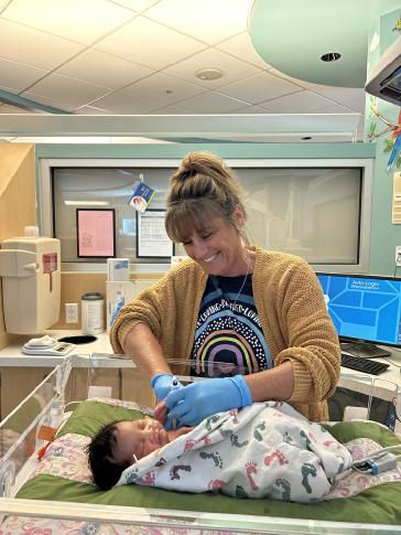 “The most rewarding part of my job is working with the families. We bond 
with them deeply as we care for their micropreemies, and get to watch 
them grow from 1-pound babies to 5-pound babies before getting to go 
home."
Kristy (NICU RN), Baylor Scott & White Medical Center- Hilcrest