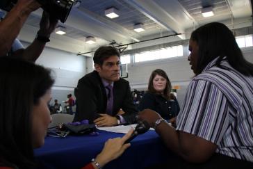 Mehmet Oz, the Daytime Emmy Award-winning host of the nationally syndicated "The Dr. Oz Show," visited Baylor's Diabetes Health and Wellness Institute for a free health screening event to promote his campaign, "Know Your Five: The Lifesaving Numbers You Need to Know."